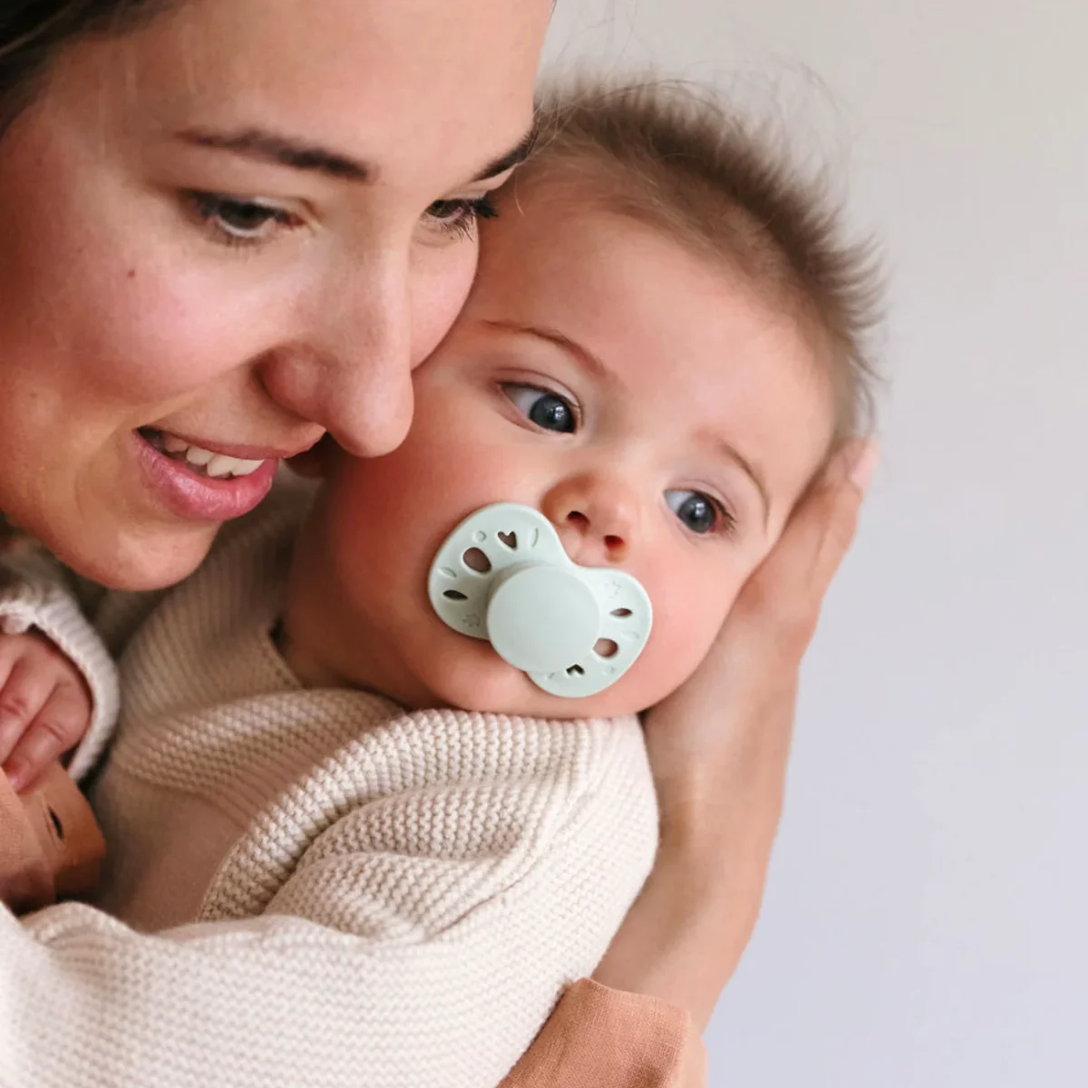 Lot de 2 sucettes anatomiques – Image 3