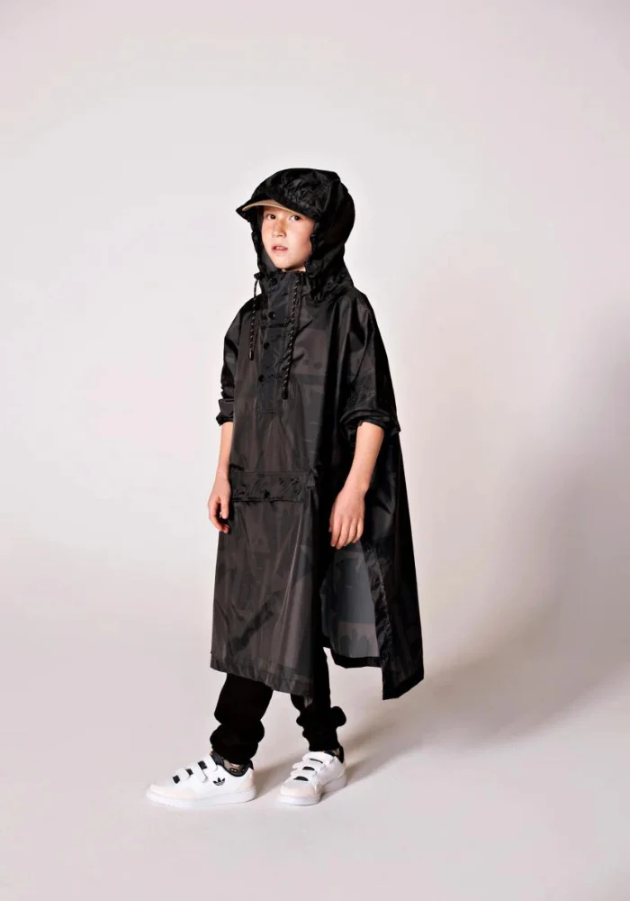 Poncho De Pluie Enfant Back to Black – Image 4