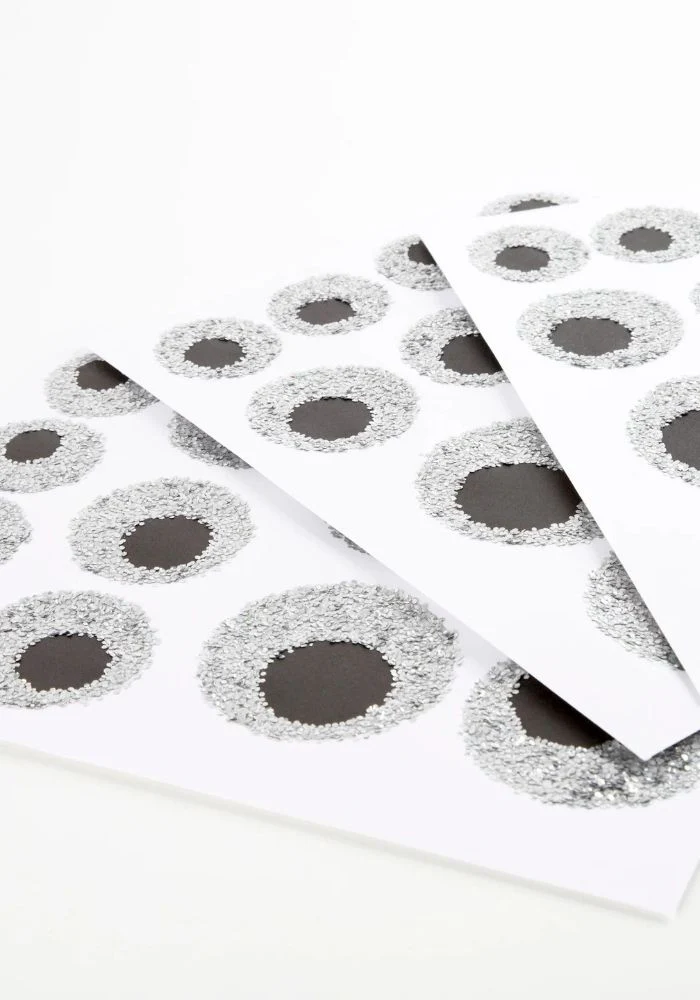 8 Feuilles De Stickers Oeil Paillettes Argent Et Noir – Image 3
