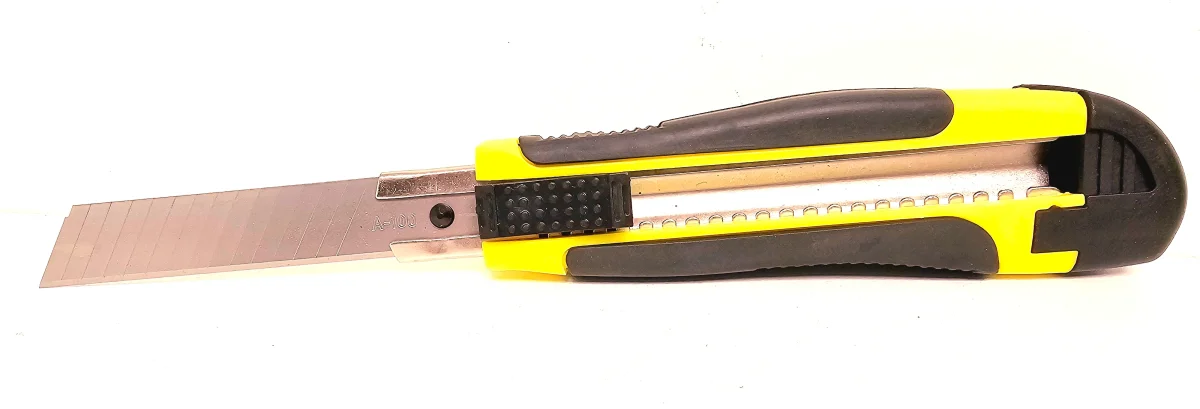 Cutter lame sécable 18 mm – Image 4