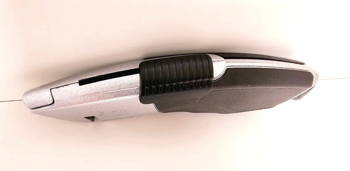 Cutter auto-rétractable de sécurité – Image 4