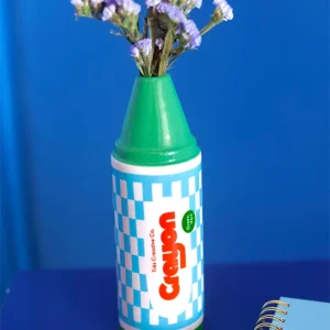 Vase en céramique, Crayon crayola
