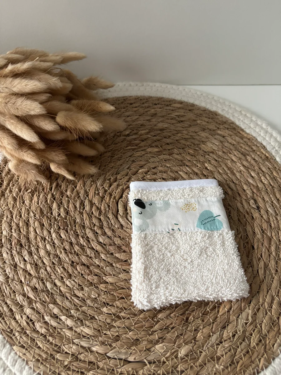 Gant de toilette enfant coloris au choix – Image 3