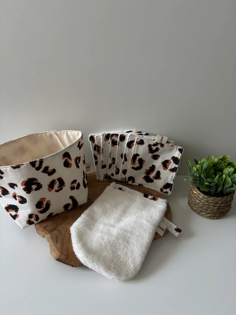 🎁 Coffret Routine Démaquillage – Édition Noël 🎄