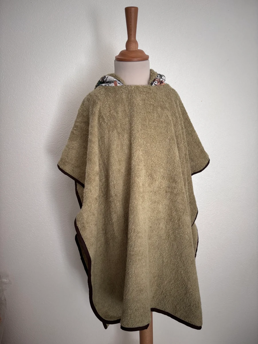 Poncho de bain 6-9 ans coloris au choix – Image 4