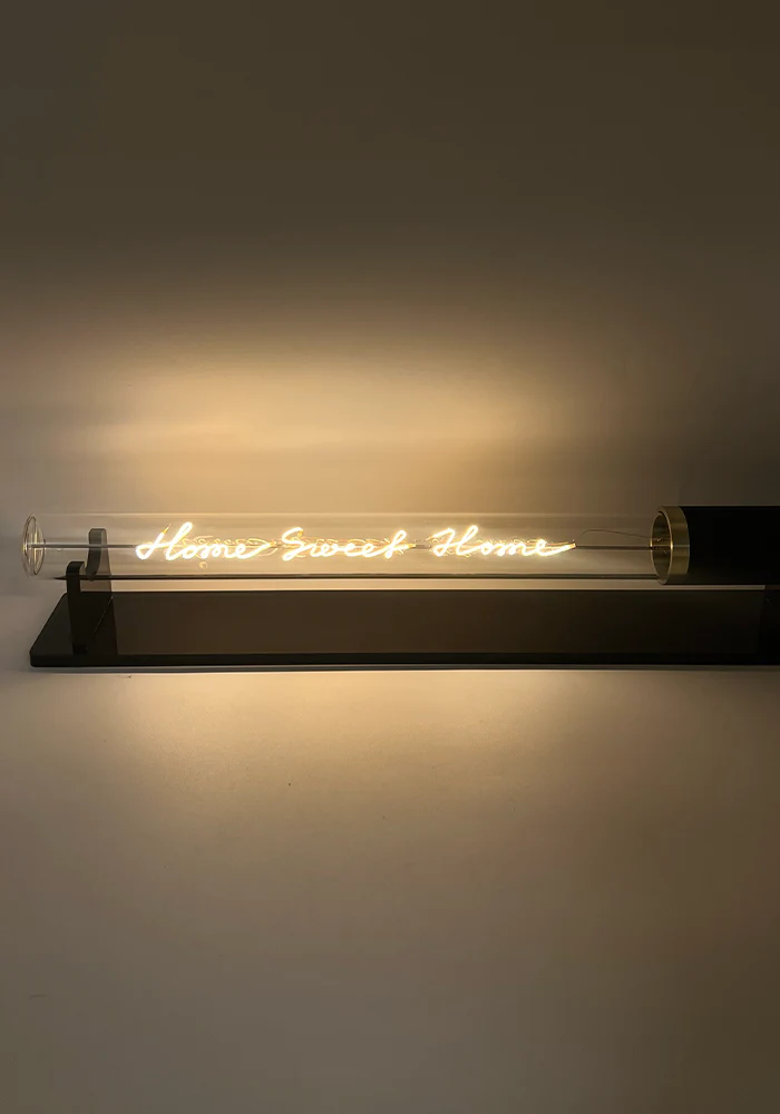 Ampoule Je T'aime, Moi Non Plus – Image 3