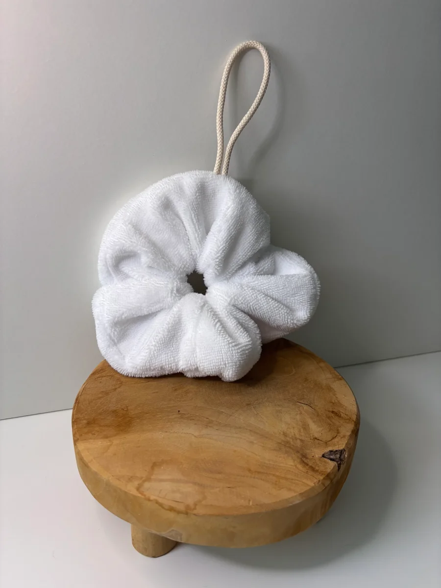 Fleur de douche en éponge bambou coloris au choix – Image 3