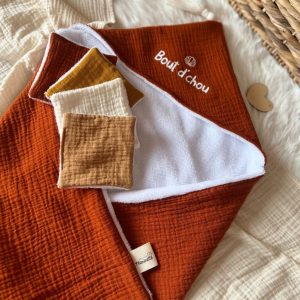 Gabin la cape de bain