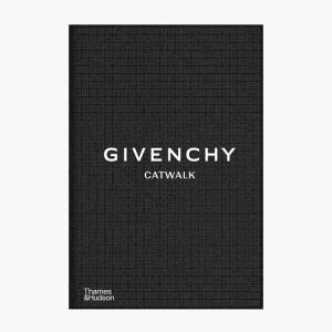 Livre  Givenchy Catwalk
